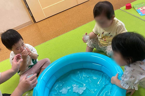 お部屋で夏を感じたよ☆